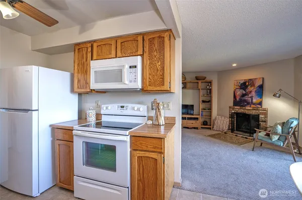 $315,000 | 7317 North Skyview Place, Unit L203, Tacoma, WA 98406
