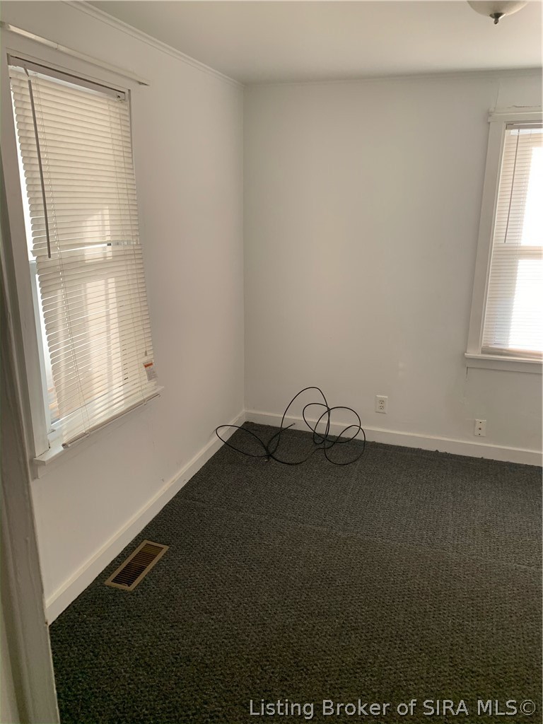 202 R Street Bedford, IN 47421 - Photo 6 of 11 Gallery Image 6