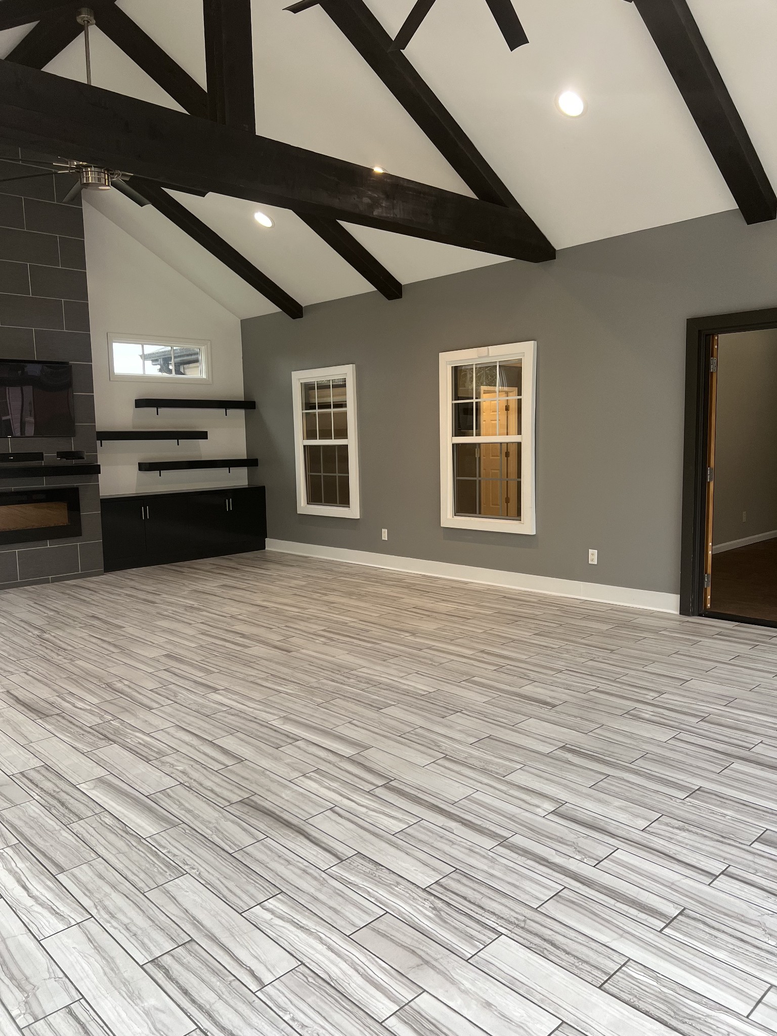 4266 Birmingham Road Lebanon, TN 37090 - Photo 19 of 24 a view of kitchen appliances and wooden floor