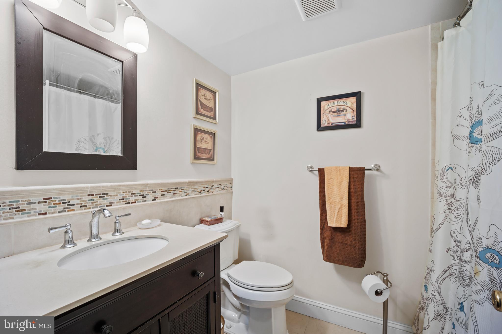 801 South Chester Road, Unit 408 Swarthmore, PA 19081 - Photo 14 of 22 En suite Main Bathroom