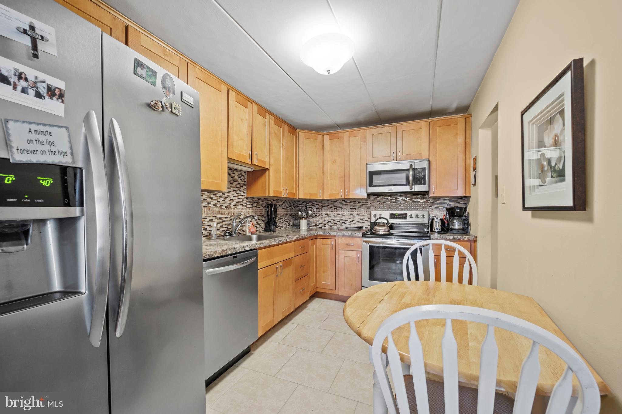 801 South Chester Road, Unit 408 Swarthmore, PA 19081 - Photo 2 of 22 Kitchen