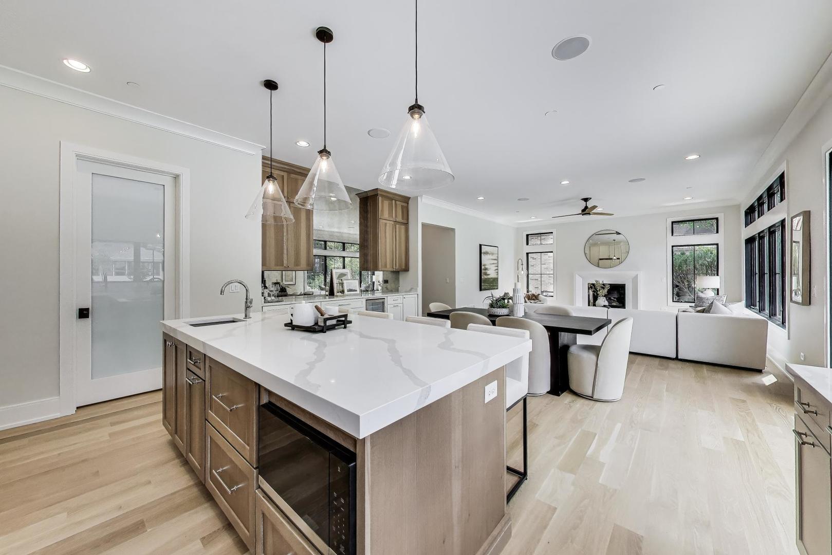 405 Ridge Avenue Clarendon Hills, IL 60514 - Photo 7 of 17 a kitchen with a sink appliances and cabinets