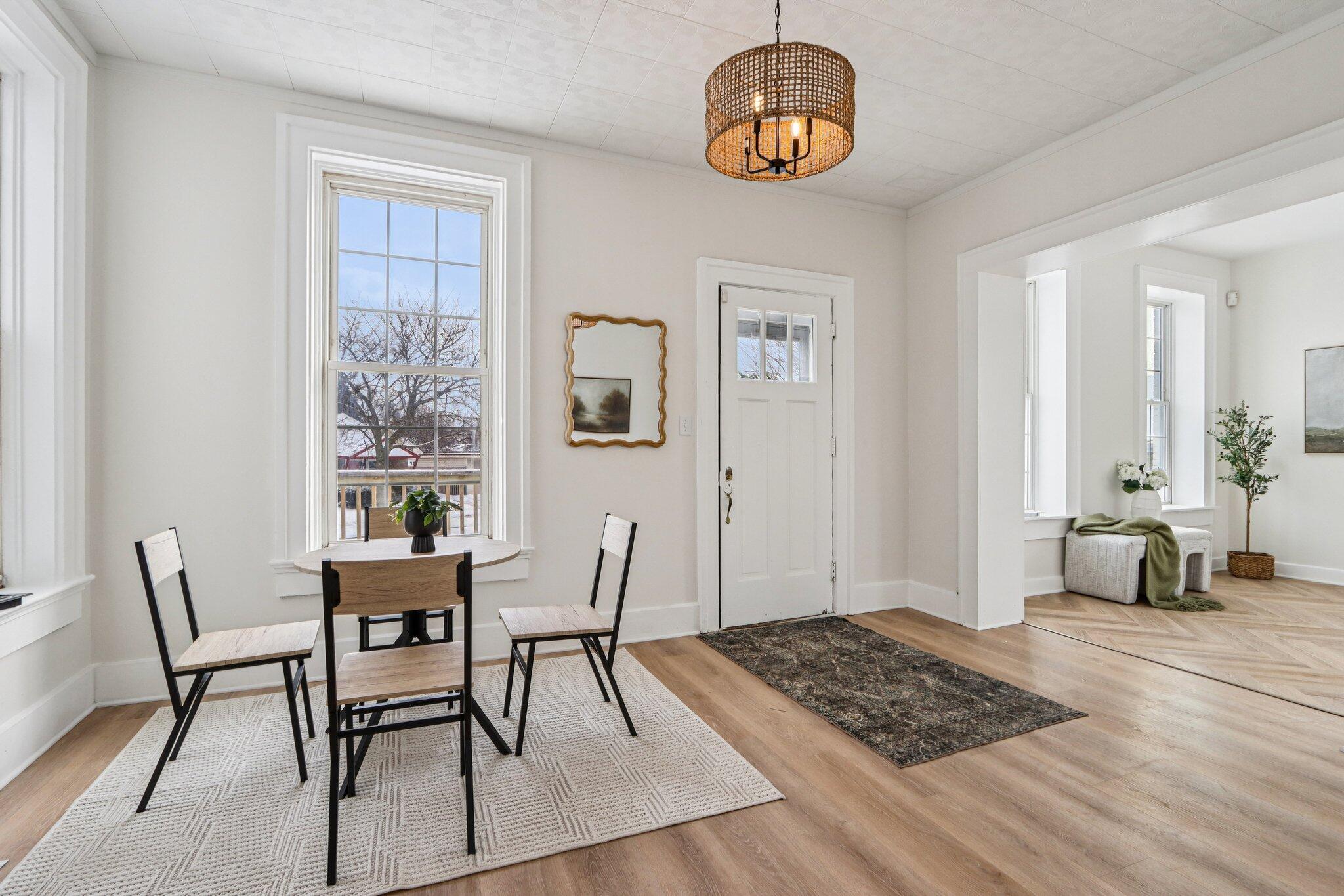 2048 Shoop Street Racine, WI 53404 - Photo 10 of 39 13-web-or-mls-Shoop St-S2201-013