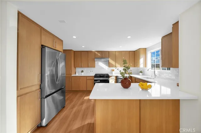 $1,149,000 | 2707 Mathews Avenue, Unit A, Redondo Beach, CA 90278