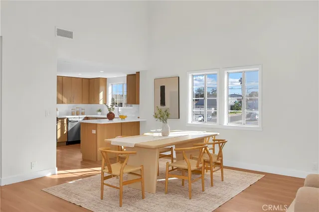 $1,149,000 | 2707 Mathews Avenue, Unit A, Redondo Beach, CA 90278