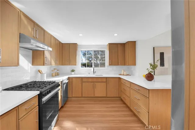 $1,149,000 | 2707 Mathews Avenue, Unit A, Redondo Beach, CA 90278