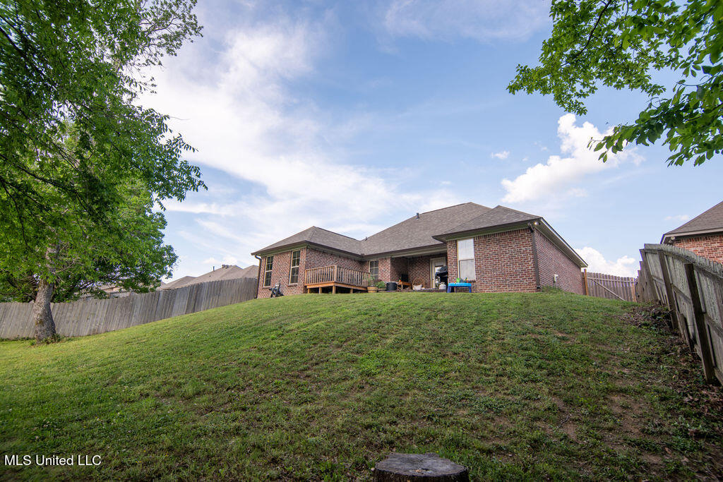 258 Greenfield Ridge Drive Brandon, MS 39042 - Photo 31 of 31 P1046827-HDR