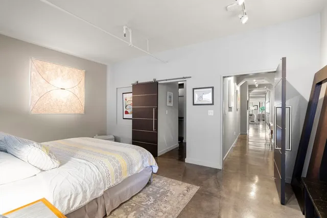 $1,199,000 | 453 Washington Street, Unit 5A, Boston, MA 02111