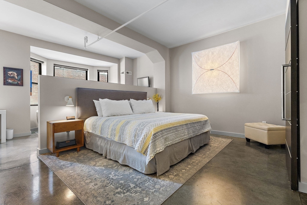 453 Washington Street, Unit 5A Boston, MA 02111 - Photo 20 of 36