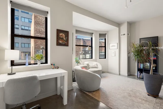 $1,199,000 | 453 Washington Street, Unit 5A, Boston, MA 02111