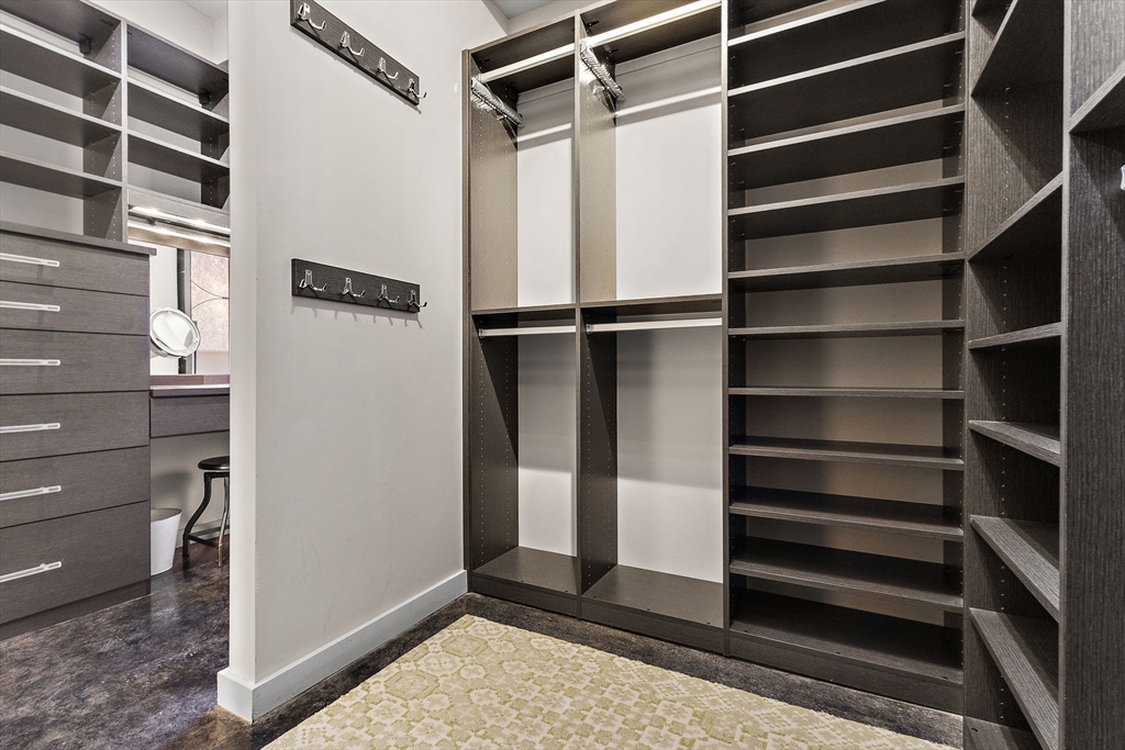 453 Washington Street, Unit 5A Boston, MA 02111 - Photo 28 of 36