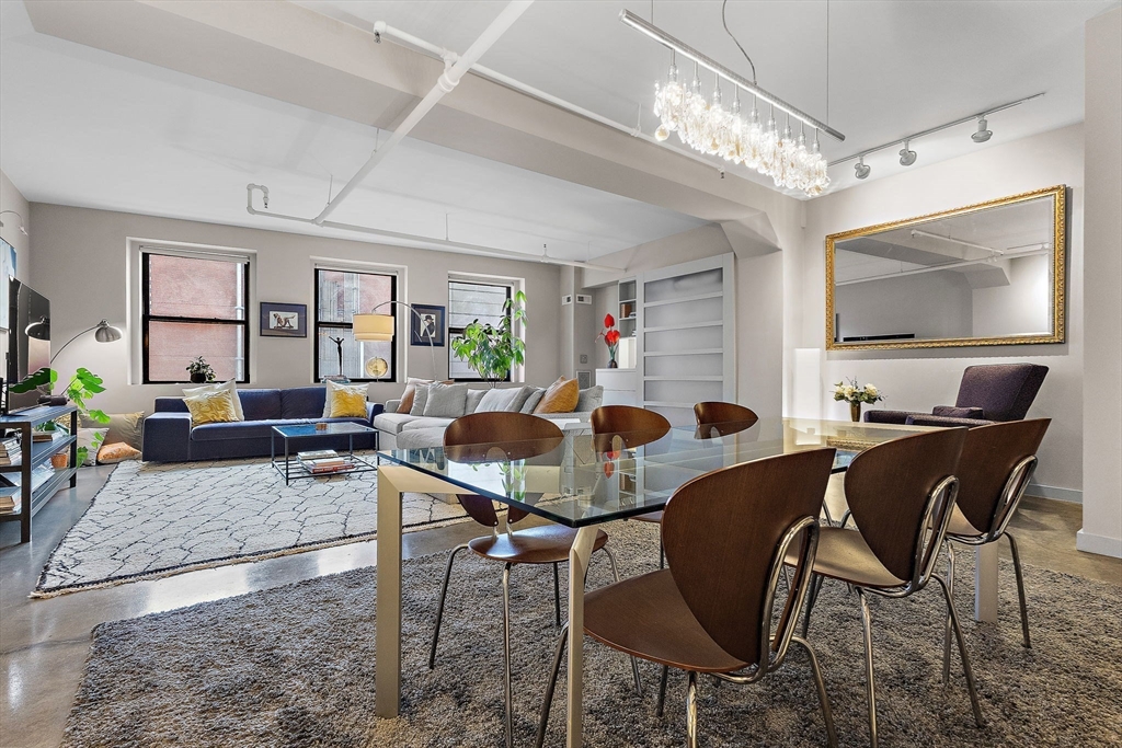 453 Washington Street, Unit 5A Boston, MA 02111 - Photo 9 of 36