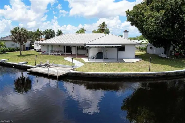 $449,000 | 1318 Thompson Street, North Fort Myers, FL 33903