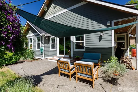 $775,000 | 1796 Twin Oaks Lane, Freeland, WA 98249