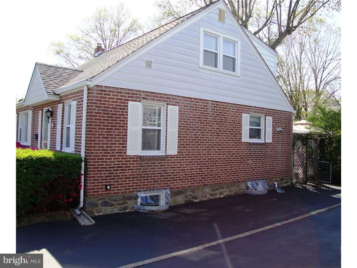 32 South Malin Road Broomall, PA 19008 - Photo 25 of 25 Exterior Side