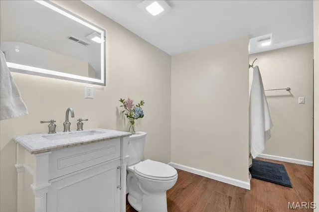 $589,900 | 5600 Forest Drive, Hillsboro, MO 63050