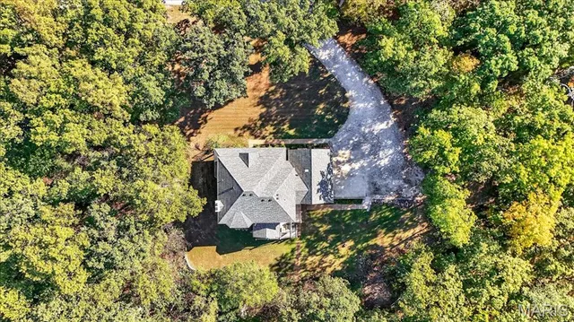 $589,900 | 5600 Forest Drive, Hillsboro, MO 63050