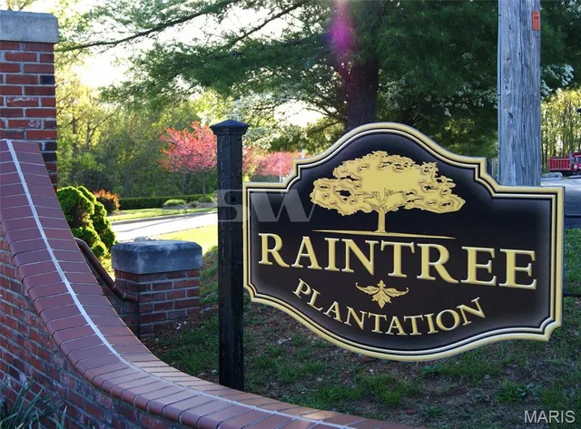 $589,900 | 5600 Forest Drive, Hillsboro, MO 63050