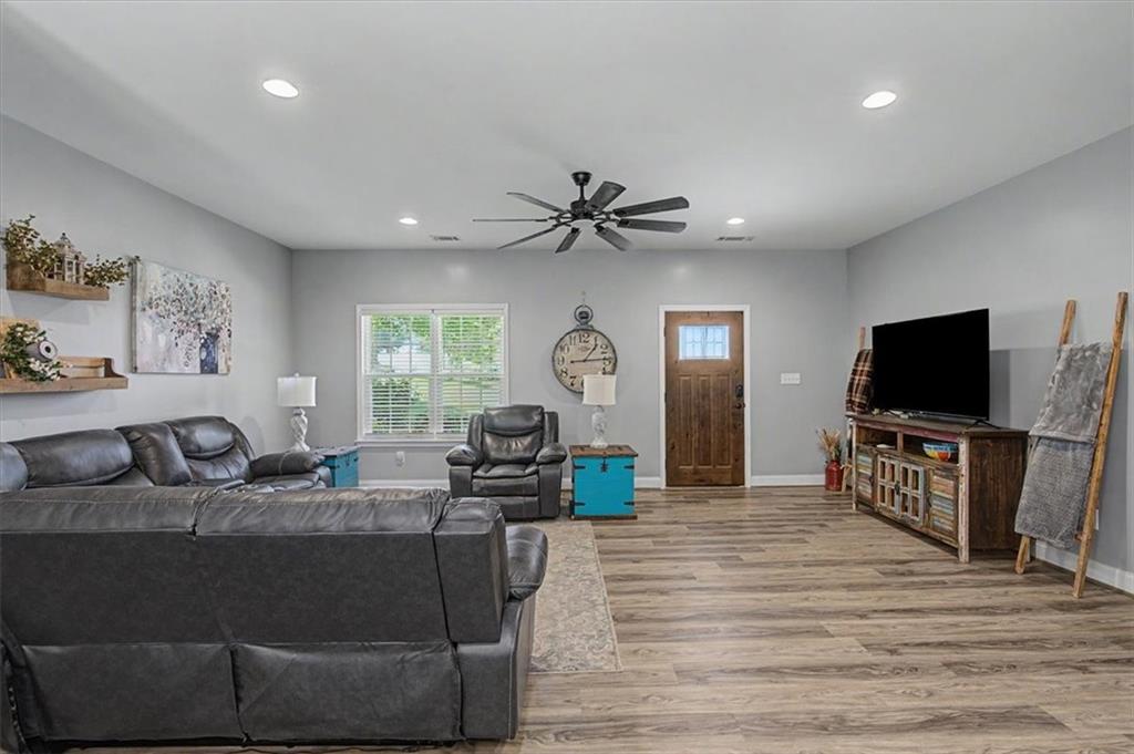 111 Graham Road Dallas, GA 30132 - Photo 9 of 60