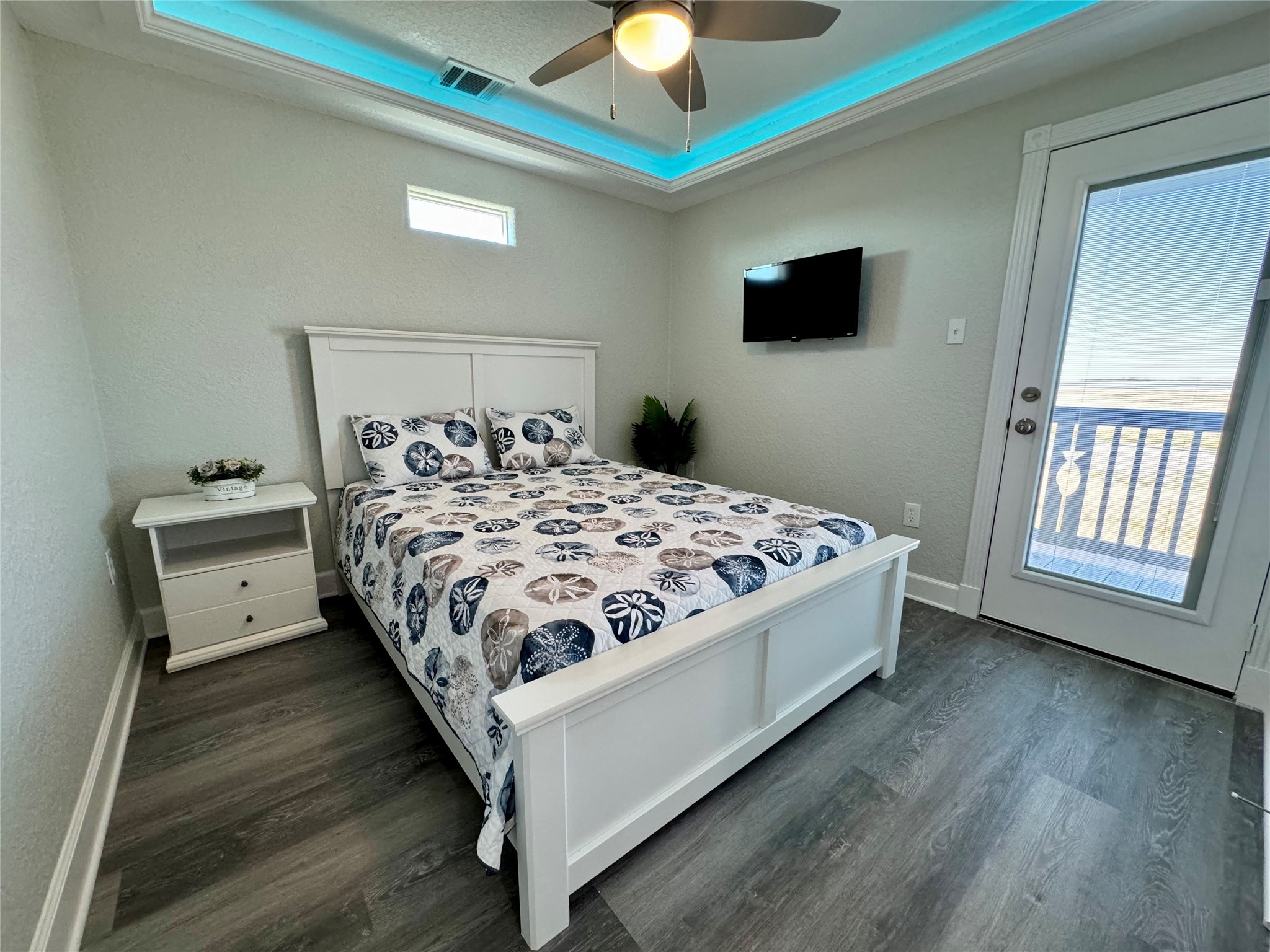 4822 Palm Street Surfside Beach, TX 77541 - Photo 16 of 32 Downstairs Bedroom with Private Balcony Access