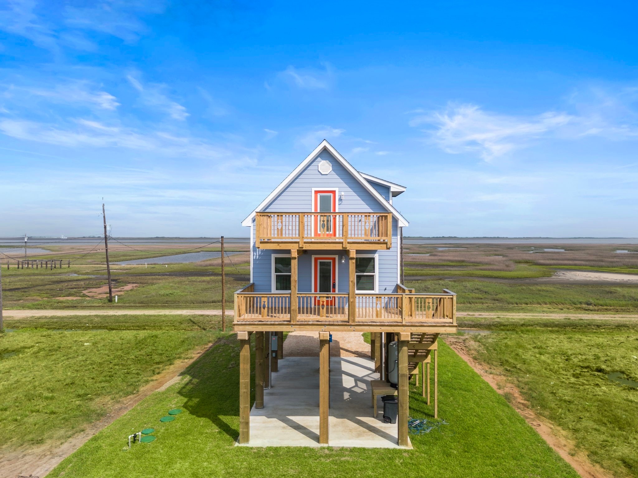 4822 Palm Street Surfside Beach, TX 77541 - Photo 4 of 32 Front of the Home