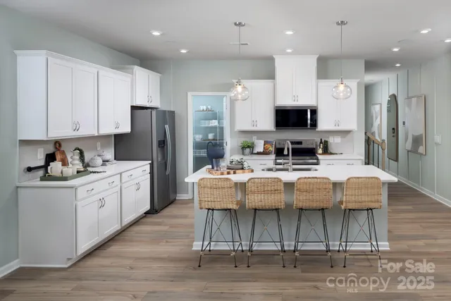 $329,990 | 2112 Vinyasa Lane, Charlotte, NC 28215