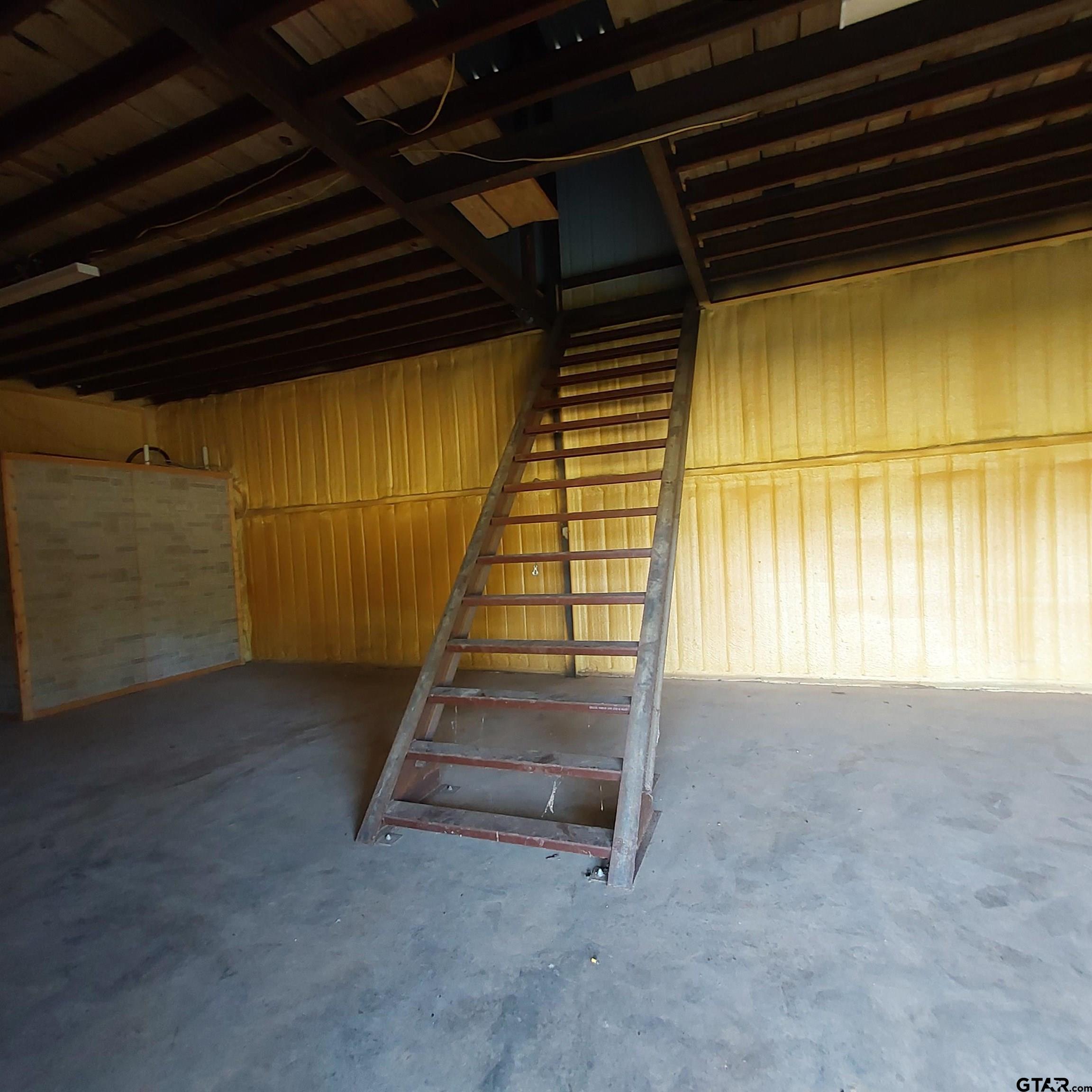 1937 Highway 11 Pittsburg, TX 75686 - Photo 31 of 33 a view of entryway