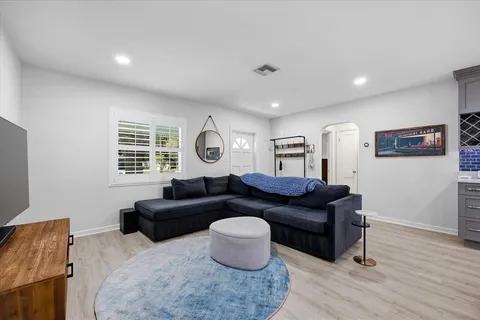 $614,900 | 152 Valencia Drive, Dunedin, FL 34698