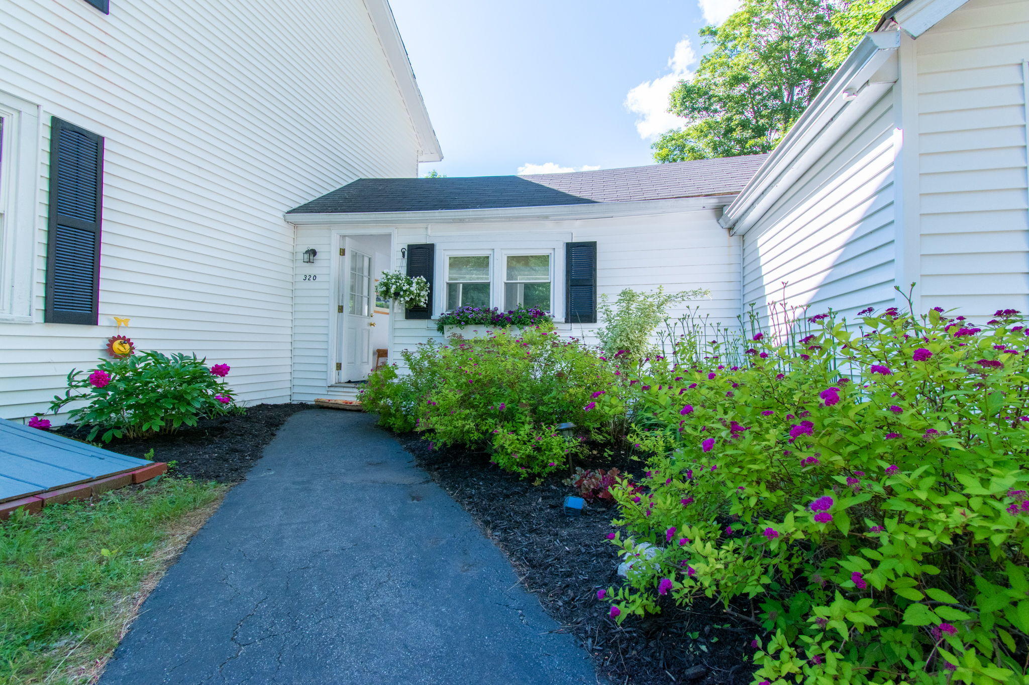 320 Middle Road Falmouth, ME 04105 - Photo 7 of 69 33-web-or-mls-320-middle-rd-34