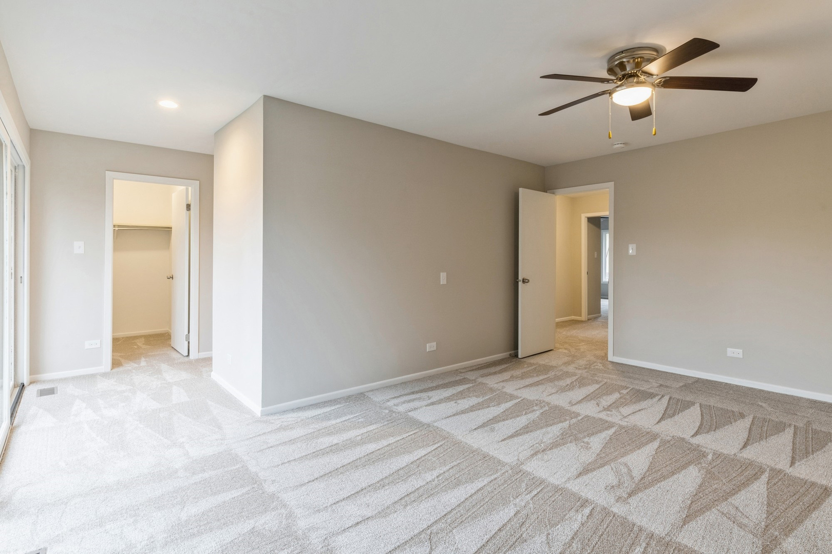 1641 Winnetka Road Glenview, IL 60025 - Photo 17 of 34 Gallery Image 17