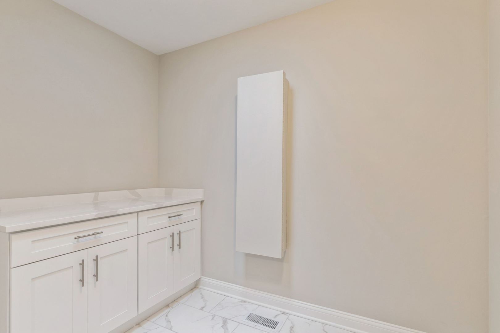 1641 Winnetka Road Glenview, IL 60025 - Photo 28 of 34 Gallery Image 28