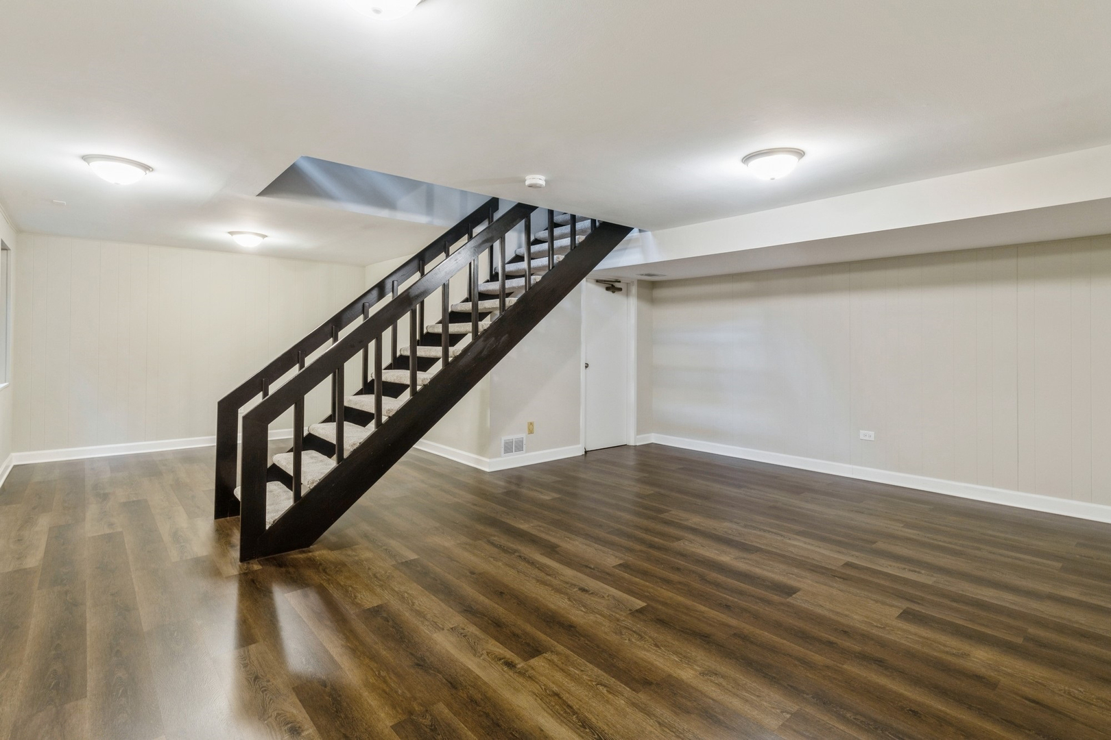 1641 Winnetka Road Glenview, IL 60025 - Photo 31 of 34 Gallery Image 31