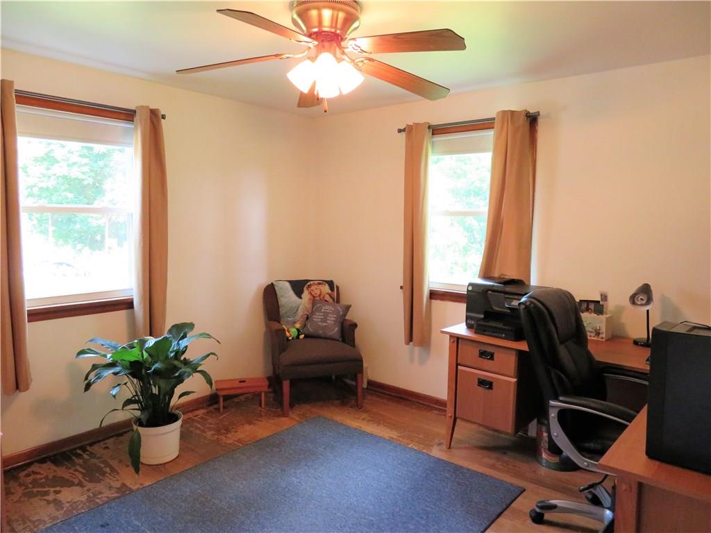 2568 Ridge Rd Extension Baden, PA 15005 - Photo 7 of 19