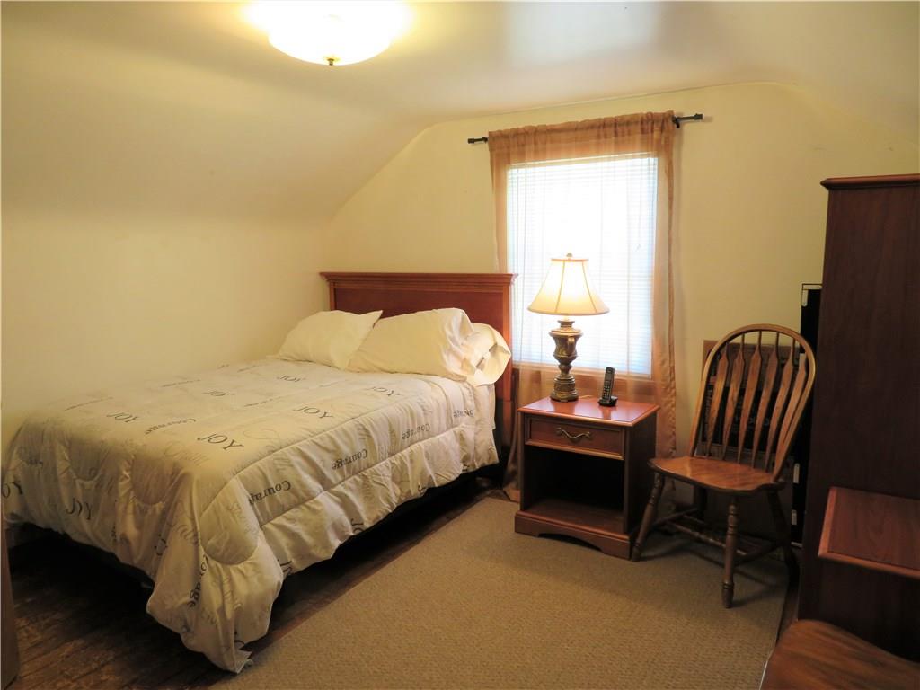 2568 Ridge Rd Extension Baden, PA 15005 - Photo 10 of 19