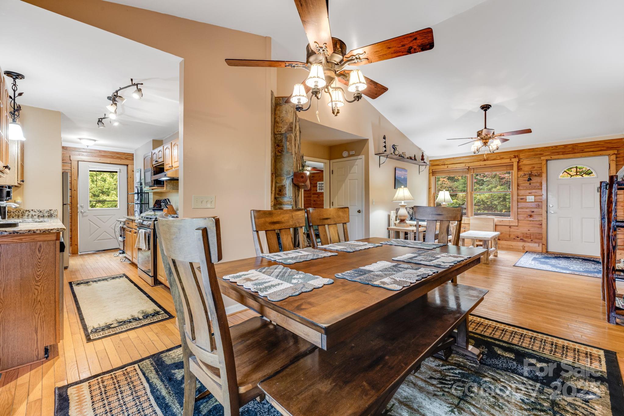 951 Pine Tree Road Spruce Pine, NC 28777 - Photo 18 of 48