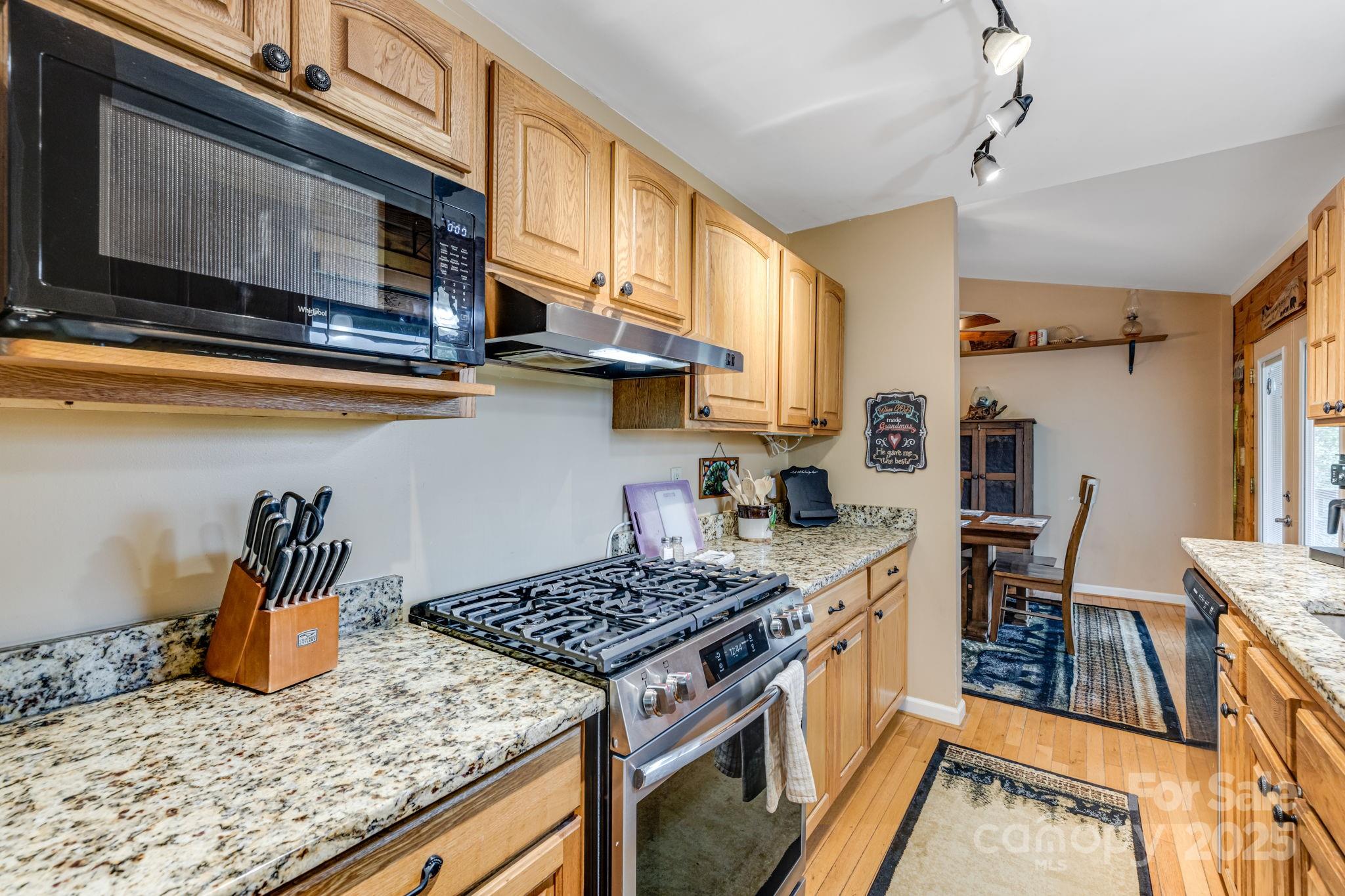 951 Pine Tree Road Spruce Pine, NC 28777 - Photo 21 of 48