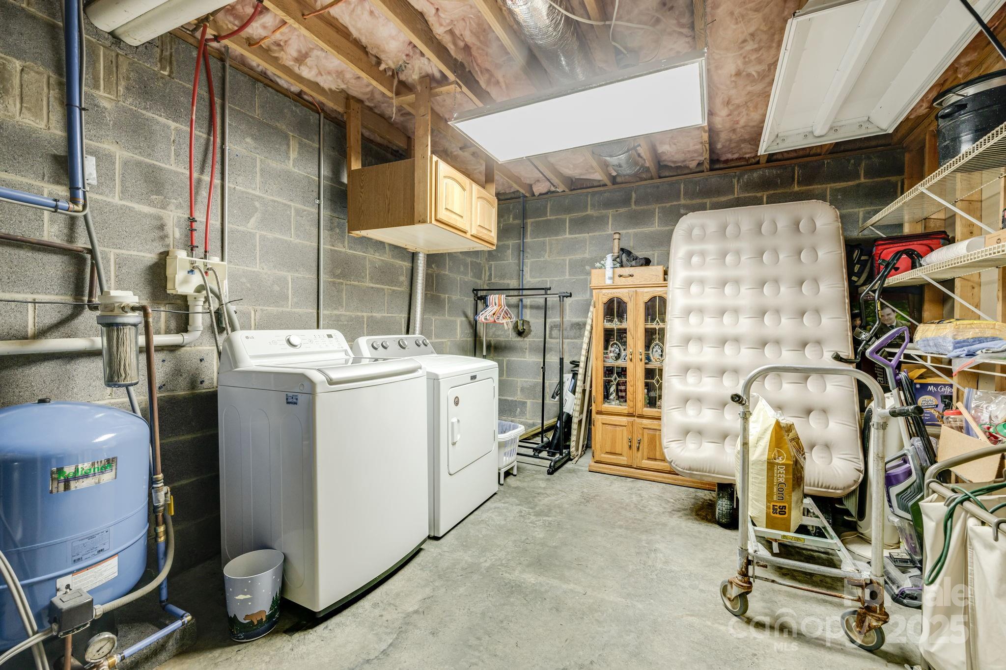 951 Pine Tree Road Spruce Pine, NC 28777 - Photo 37 of 48