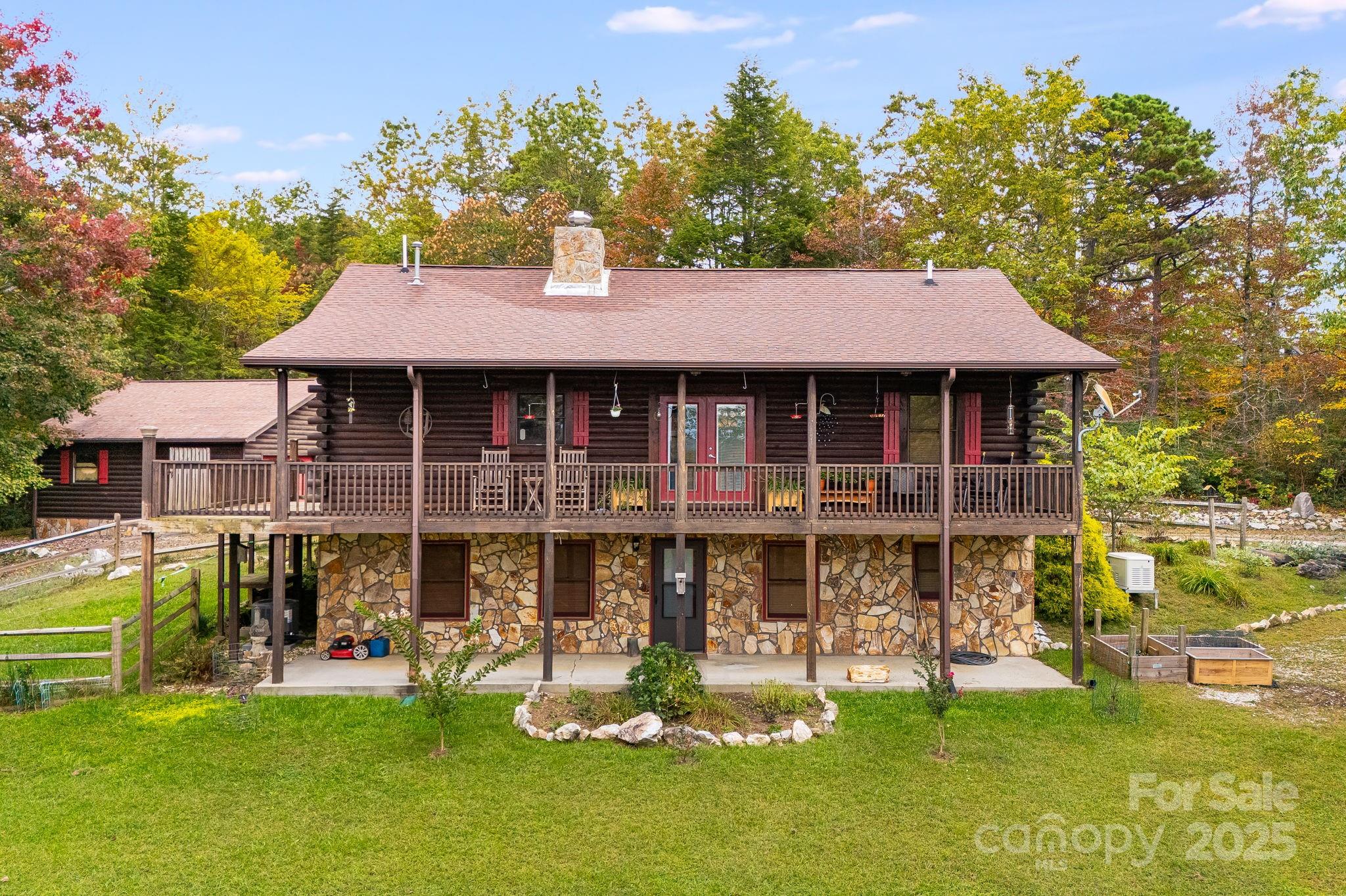 951 Pine Tree Road Spruce Pine, NC 28777 - Photo 8 of 48