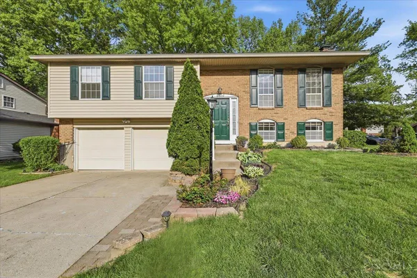 $325,000 | 8854 Dover Drive, Maineville, OH 45039