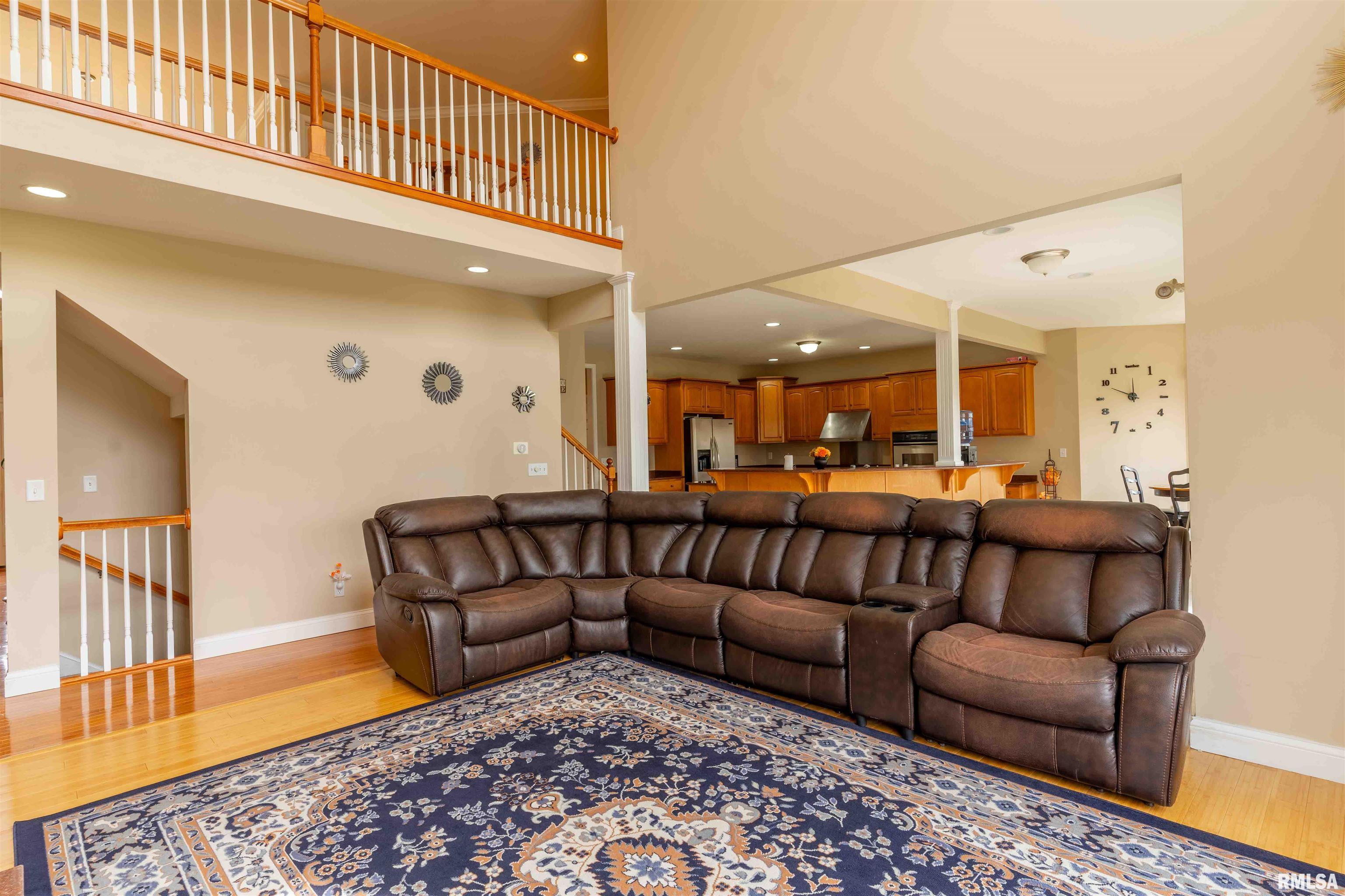 1918 West Geneva Road Peoria, IL 61615 - Photo 11 of 49 Gallery Image 11