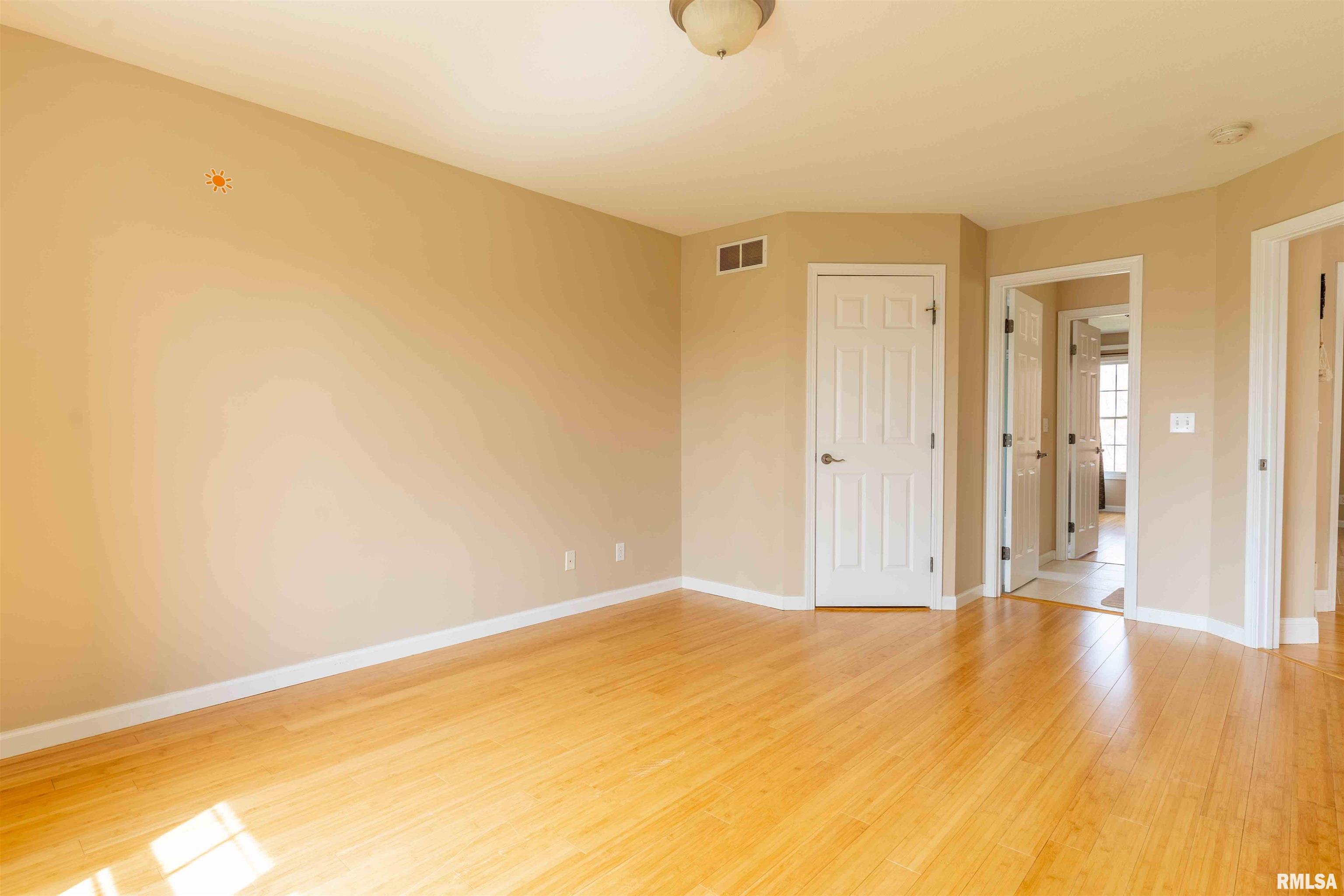 1918 West Geneva Road Peoria, IL 61615 - Photo 31 of 49 Gallery Image 31