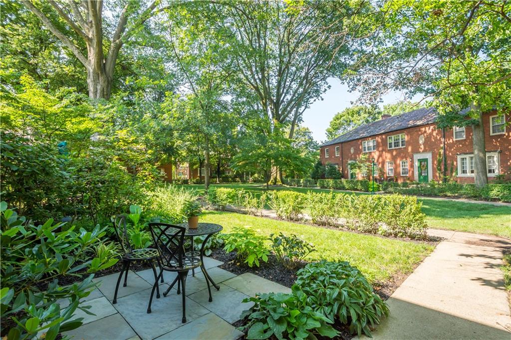 454 Sulgrave Road Pittsburgh, PA 15211 - Photo 5 of 50 a view of yard with a large tree
