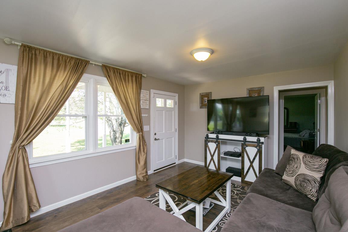 1185 Rutledge Ln. Lebanon, TN 37087 - Photo 5 of 15 Large living room with gorgeous windows to let in natural light