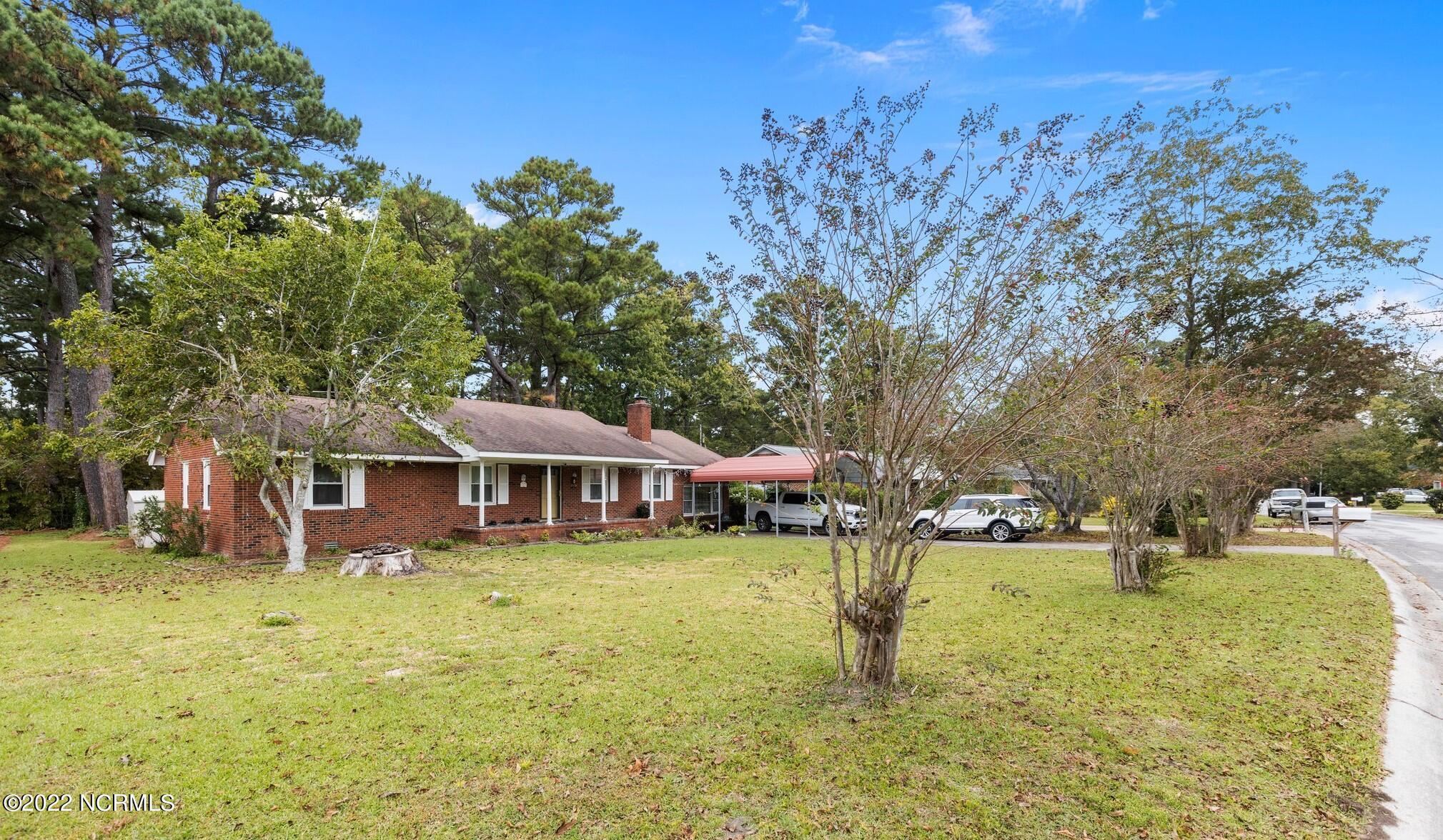 1307 Kimberly Road New Bern, NC 28562 - Photo 20 of 24 side