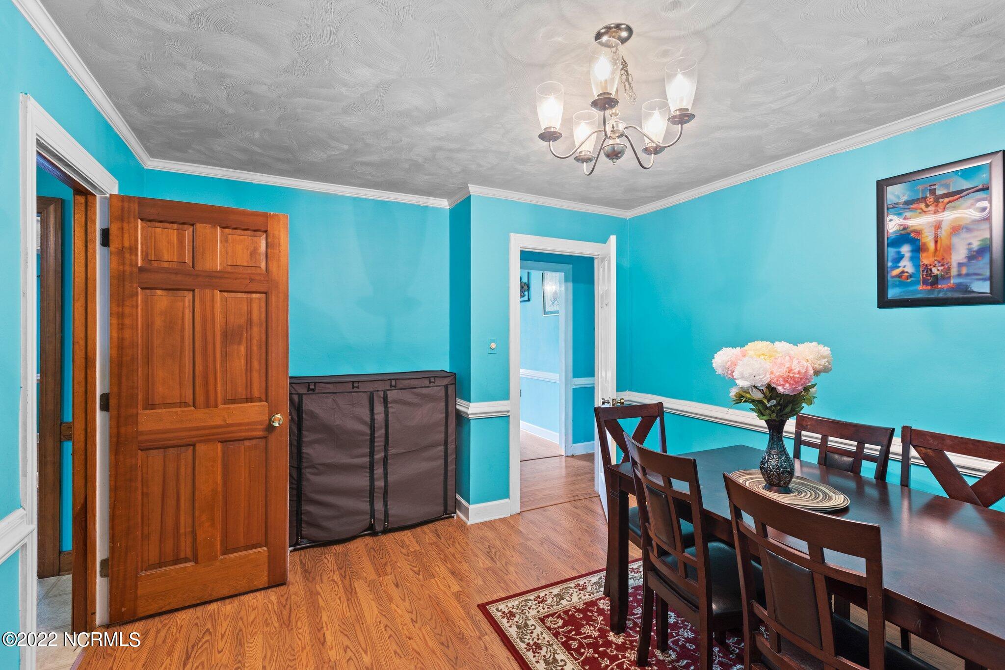 1307 Kimberly Road New Bern, NC 28562 - Photo 9 of 24 Dining Room 1