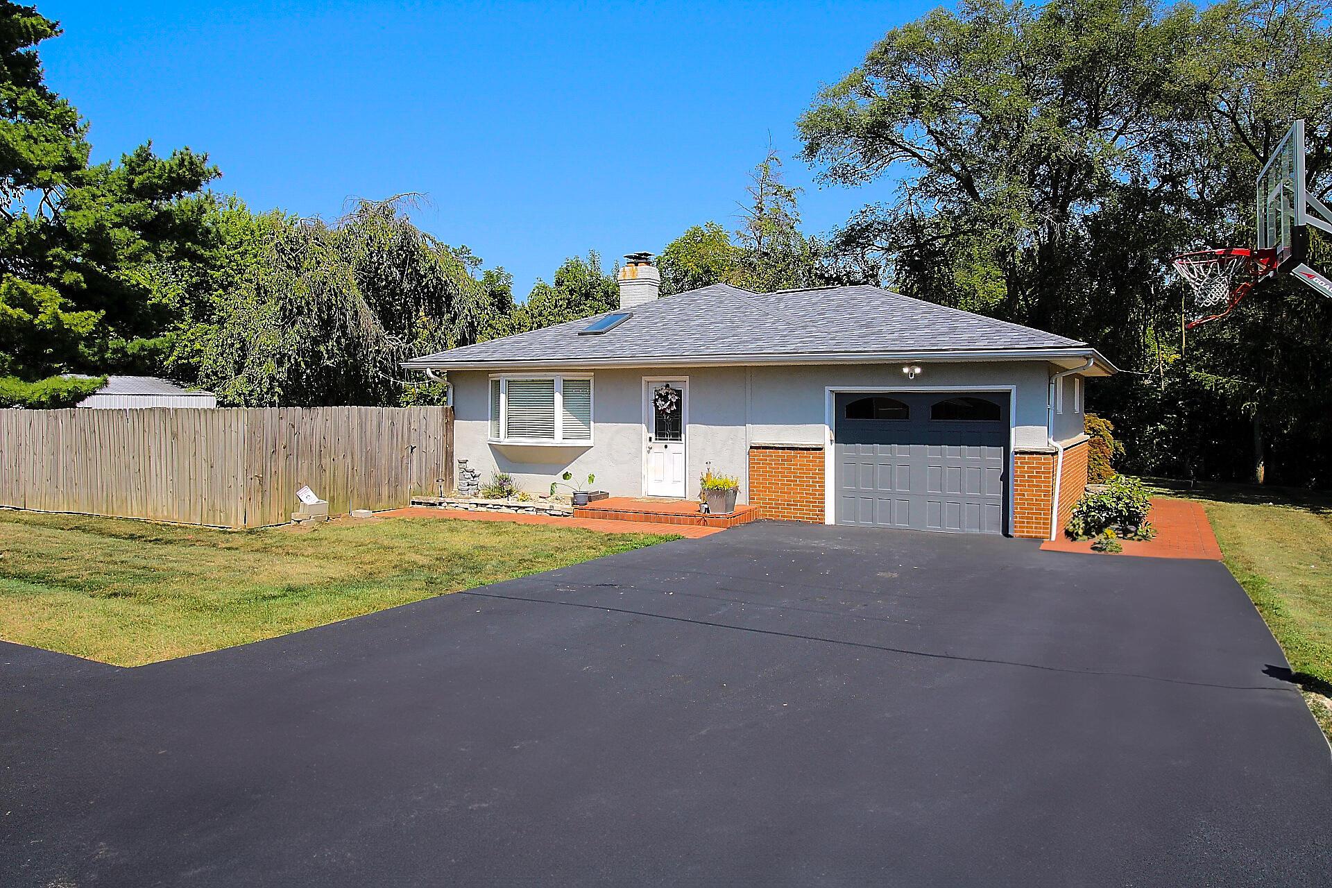 2715 Kunz Road Galloway, OH 43119 - Photo 4 of 24 A4732E53-BC34-4529-9D06-7B03D4F590A4