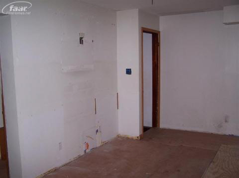 7151 Miller Road Swartz Creek, MI 48473 - Photo 16 of 18 20125716-15.JPG