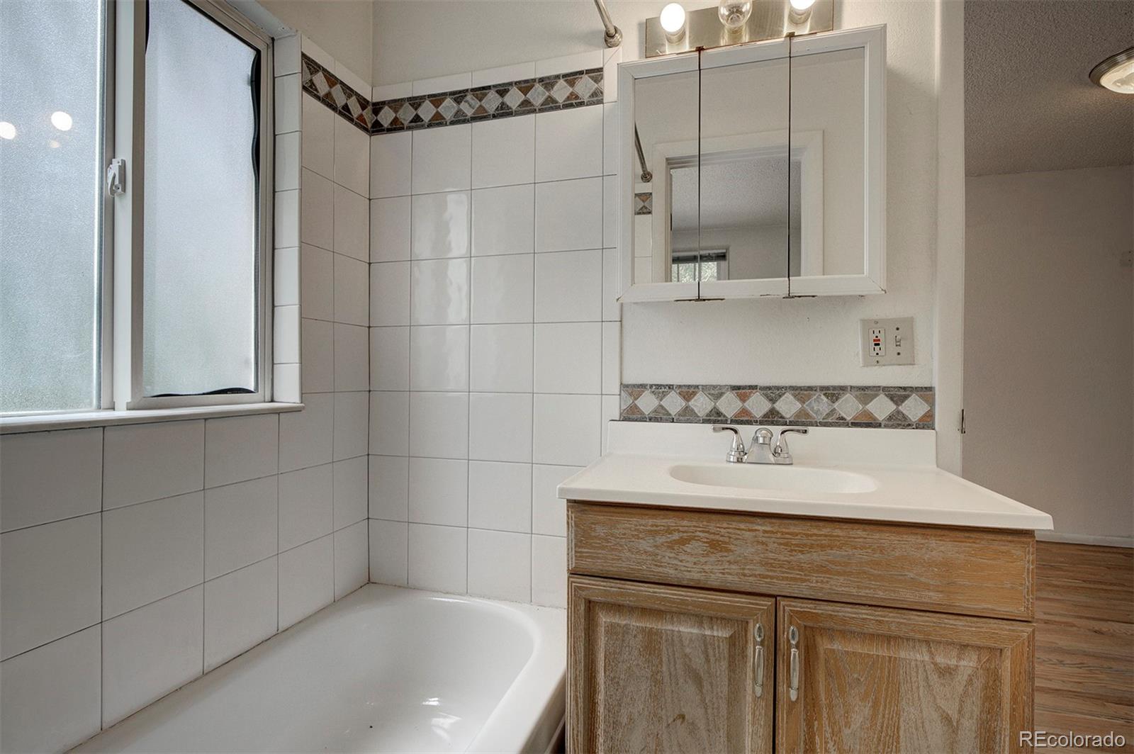 4595 Parfet Street Wheat Ridge, CO 80033 - Photo 13 of 31 Gallery Image 13