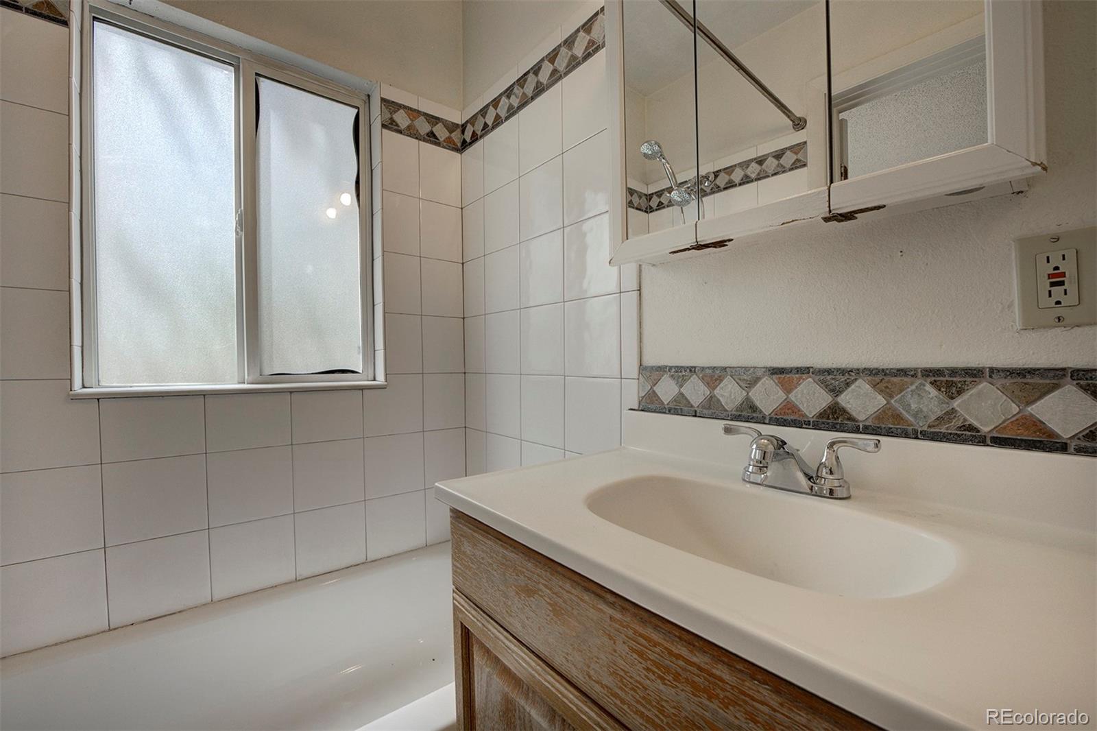 4595 Parfet Street Wheat Ridge, CO 80033 - Photo 14 of 31 Gallery Image 14