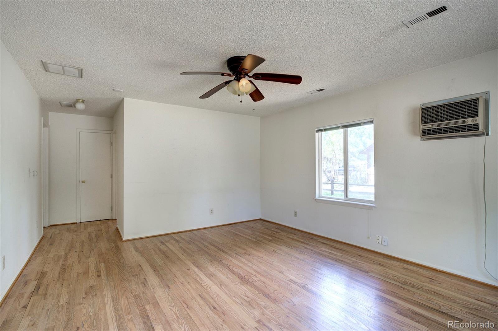 4595 Parfet Street Wheat Ridge, CO 80033 - Photo 4 of 31 Gallery Image 4
